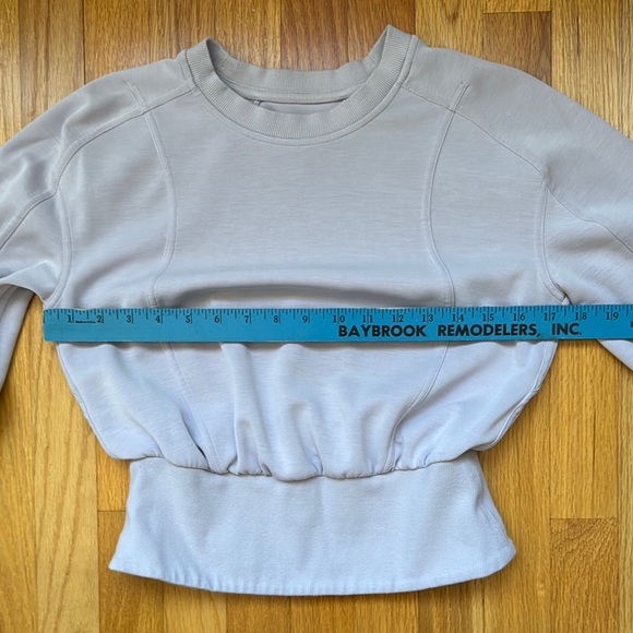 Lululemon Softstreme Ribbed-Hem Pullover - Picture 3 of 7